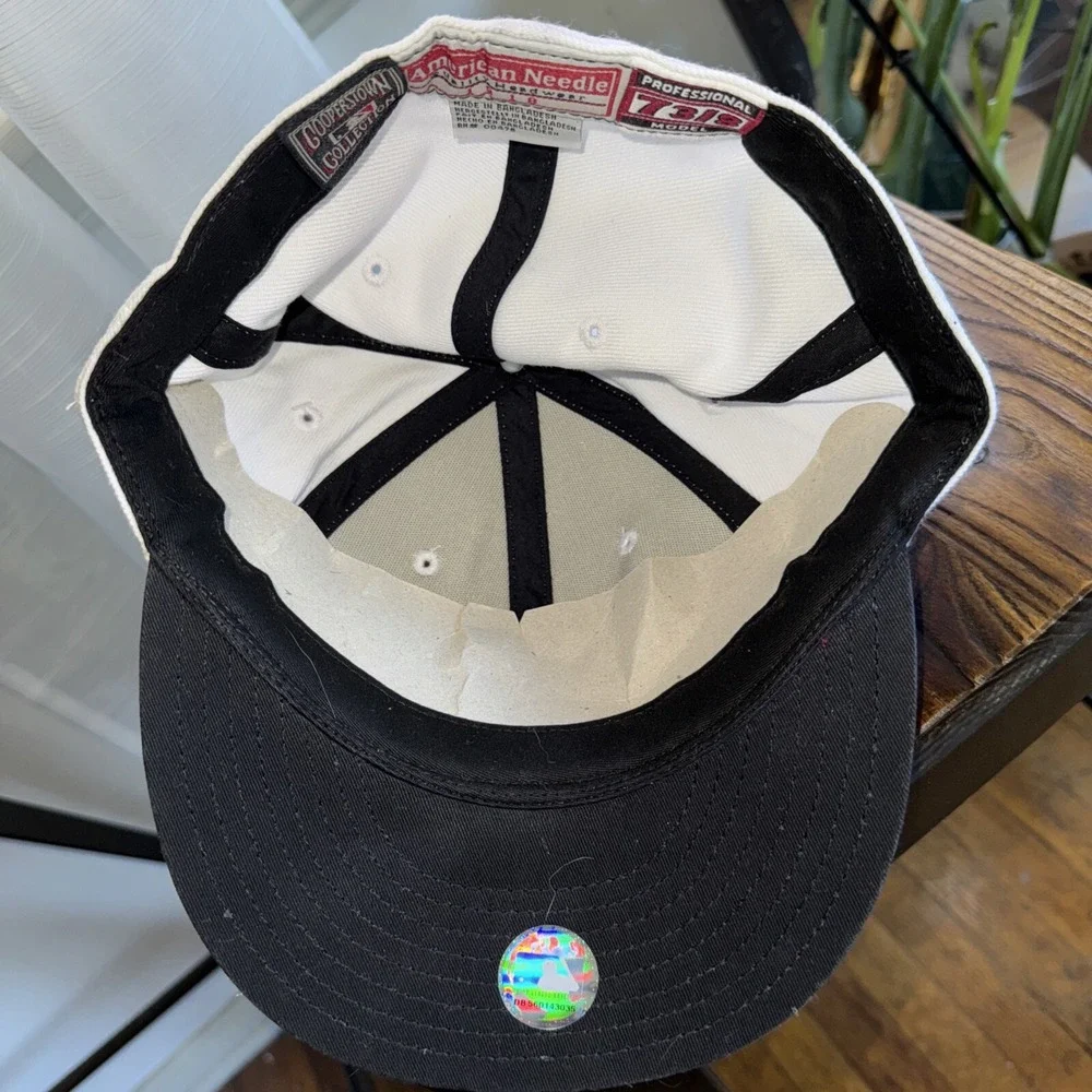 New York Yankees White/ Red Baseball Hat Size‎ 7 3/8